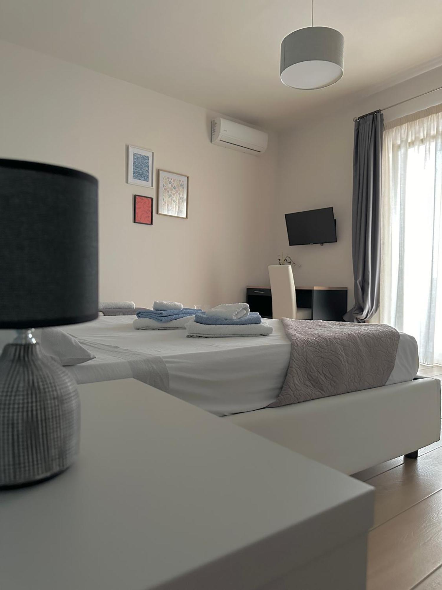 Cirò Marina Aurora Bed And Breakfast מראה חיצוני תמונה